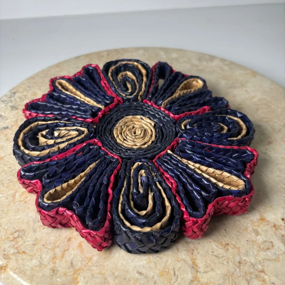 Vintage Woven Straw Flower Trivet 7in Navy Blue Red Tan Boho Raffia Decor